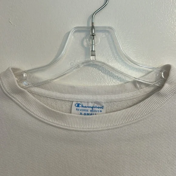 Vintage Champion Women’s Reverse Weave Crewneck White Sweatshirt size XS. - Picture 5 of 8